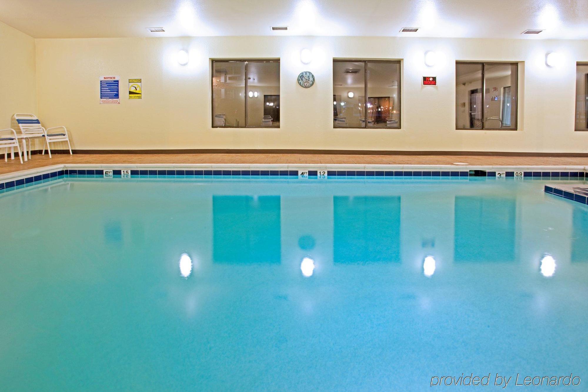 Holiday Inn Express Princeton/I-77 By Ihg Екстер'єр фото