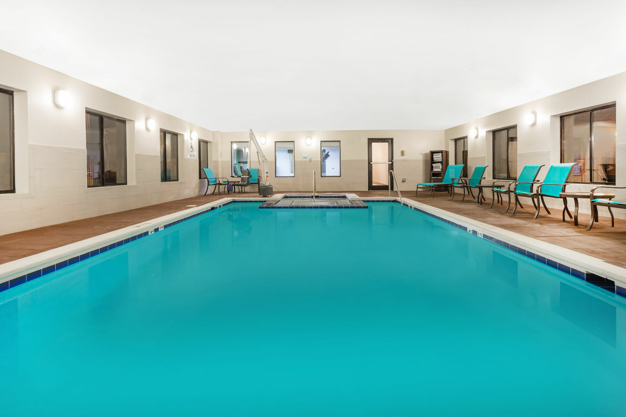 Holiday Inn Express Princeton/I-77 By Ihg Екстер'єр фото
