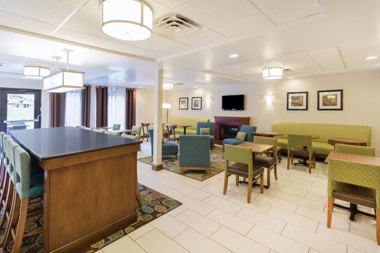 Holiday Inn Express Princeton/I-77 By Ihg Екстер'єр фото